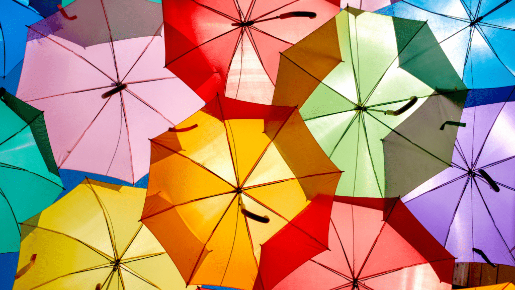Guarda-chuvas coloridos