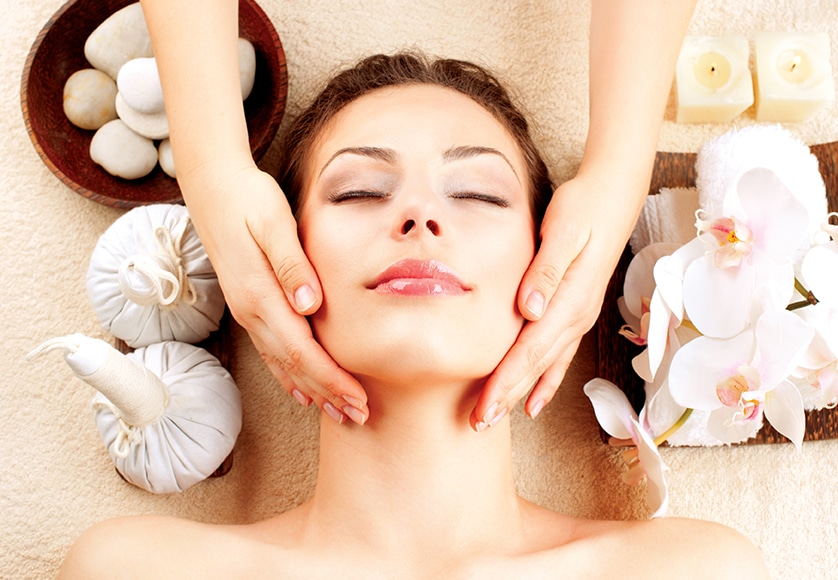 O que é e qual o benefício da massagem facial?