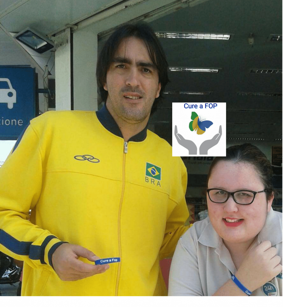 Rodrigão do Vôlei junto com Marianna Gomes