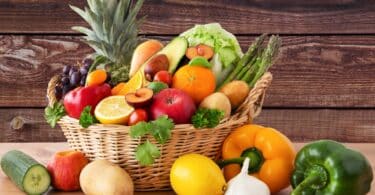 Cesta de frutas e vegetais