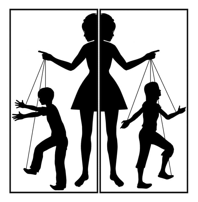 Desenho de mulher fazendo duas crianças de fantoche, um menino e uma menina.