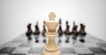 Peça de xadrez em destaque