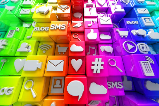Ícones de várias redes sociais e aplicativos coloridos