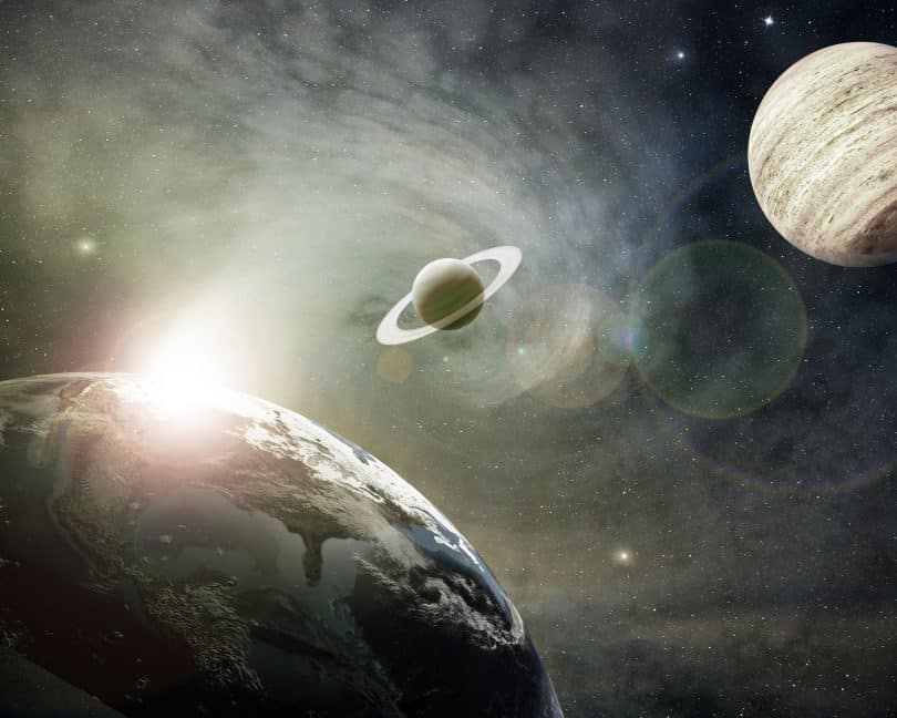 Planeta Terra, Saturno e Júpiter