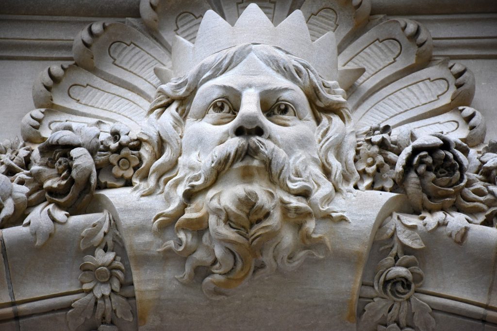 Imagem da estátua - parte superior - da cabeça do Zeus - o Deus do Olimpo.