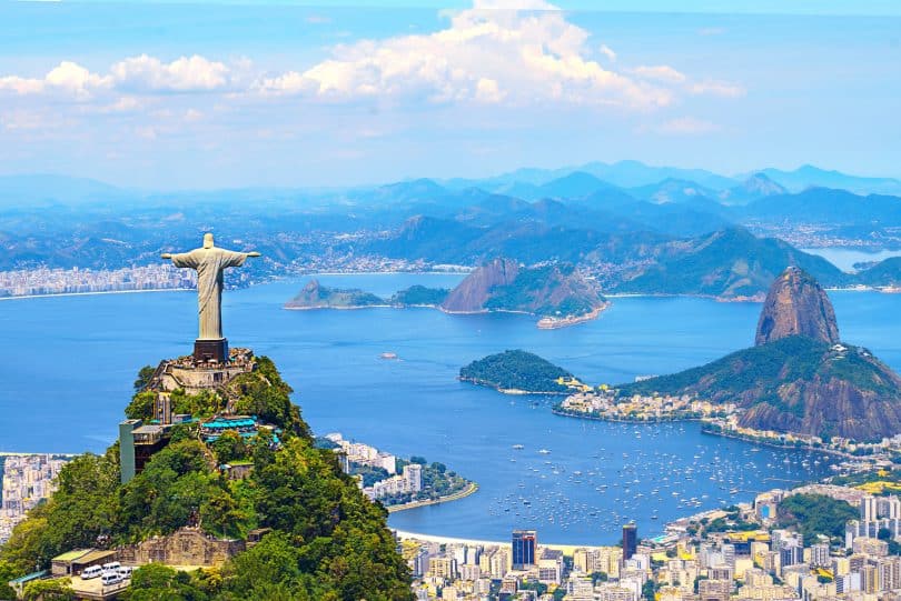 Foto panorâmica tirada da cidade do Rio de Janeiro.