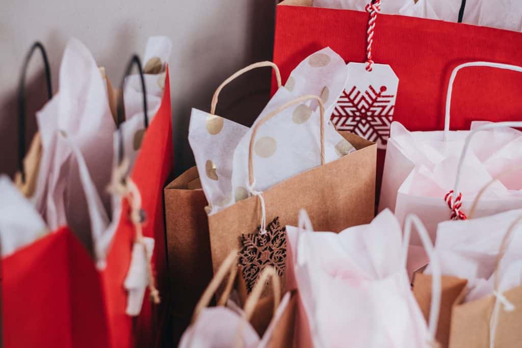 Sacolinhas de presente de Natal.