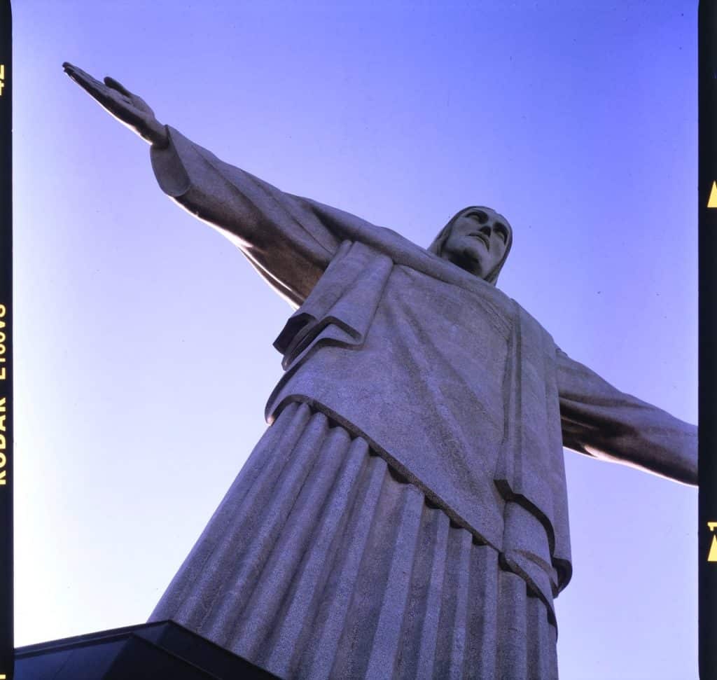 Foto do Cristo Redentor no Rio de Janeiro.