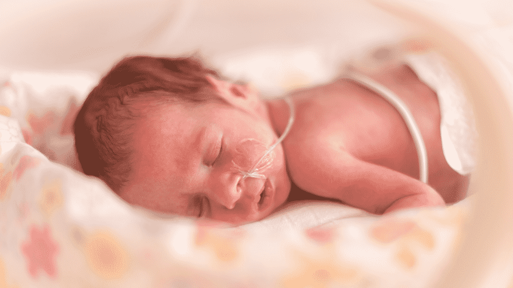 Imagem de um bebê prematuro na UTI