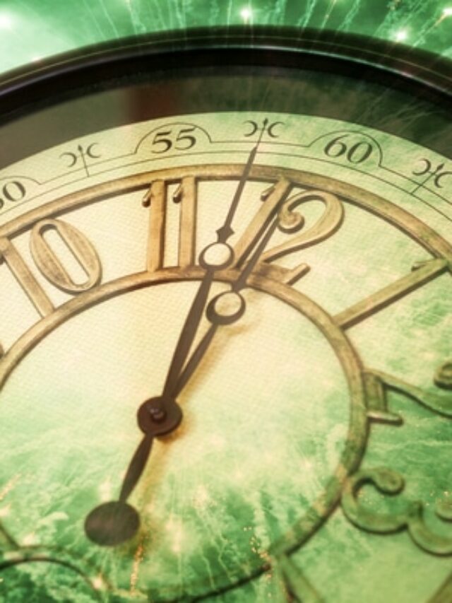 O que significa ver 12:12 no relógio?