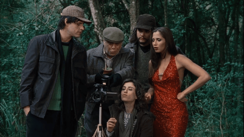 Joaquim, Silene, Marina, Fabrício e Antônio no filme Saneamento Básico, O Filme.