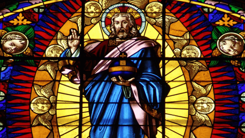 Vitral de igreja com Jesus Cristo