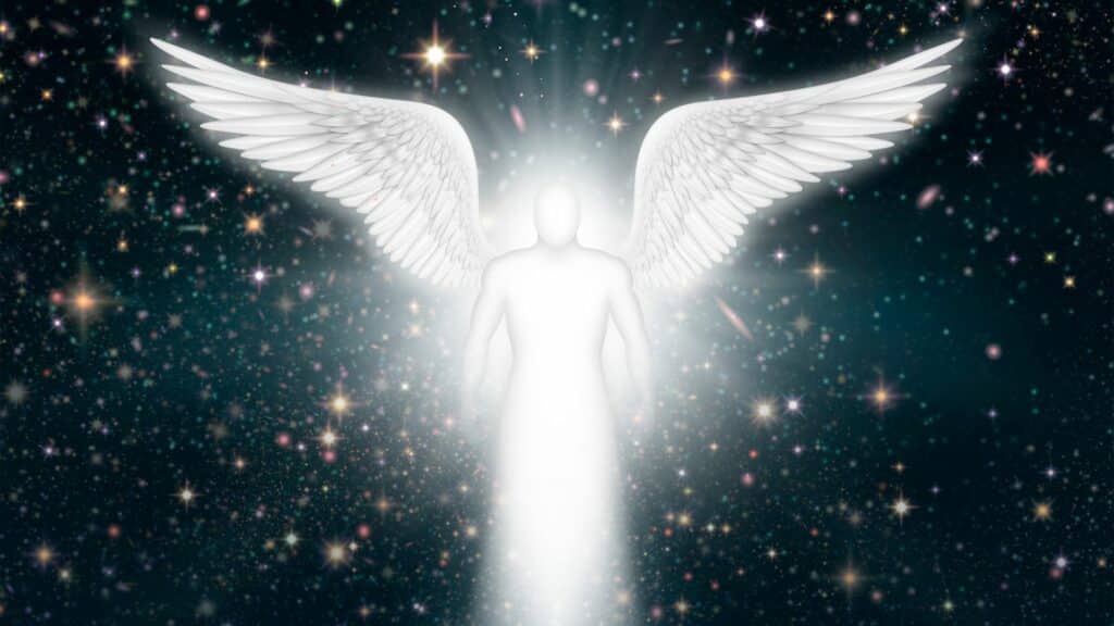 Imagem ilustrativa de um anjo brilhando na galáxia