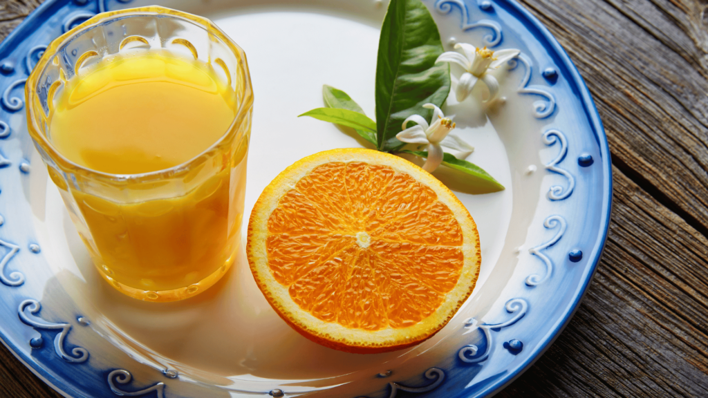 Suco de flor de laranjeira. 